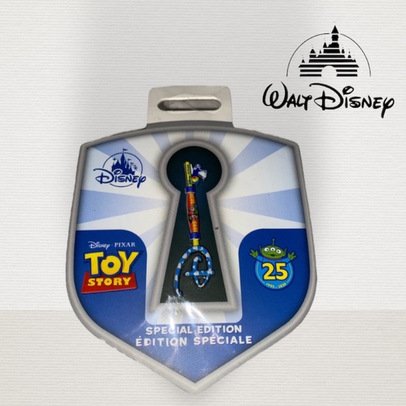 Toy Story Collectable Key Pin ! - Picture 1 of 4